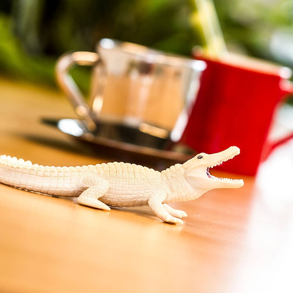 Safari Ltd. - White Alligator - 291929